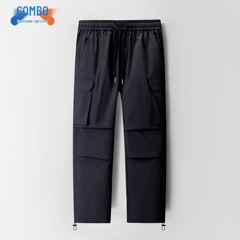 Men s American Style Pleated Cargo Pants L
Men s American Style Pleated Cargo Pants L