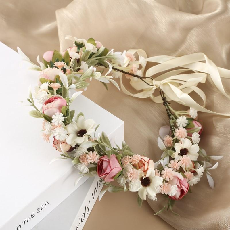 Bohemian Style Floral Wreath Headpiece For Women Elegant Handmade Flower Headband Portable Beach Travel Garden Photography Props
Bohemian Style Floral Wreath Headpiece For Women Elegant Handmade Flower Headband Portable Beach Travel Garden Photography Props