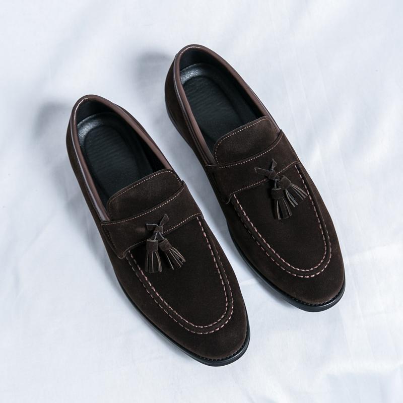 2024 Модные мужские туфли с кисточками и острым носком, повседневные кроссовки из коровьей замши в стиле ретро, мужские парусиновые туфли, удобные дышащие туфли для вождения 46 коричневый
2024 Модные мужские туфли с кисточками и острым носком, повседневные кроссовки из коровьей замши в стиле ретро, мужские парусиновые туфли, удобные дышащие туфли для вождения 46 коричневый