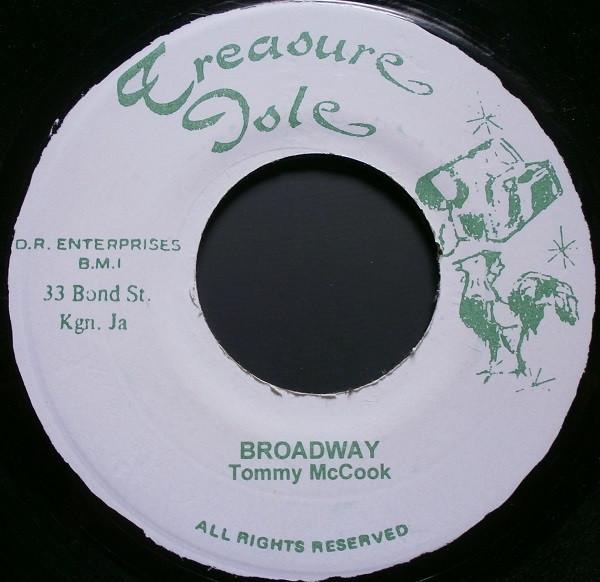 7inch Record LESTER STERLING / EARL WIRE LINDO - Reggay On Broadway / Version NONE Treasure Isle Jamaica Reggae, Ska & Dub Used
7inch Record LESTER STERLING / EARL WIRE LINDO - Reggay On Broadway / Version NONE Treasure Isle Jamaica Reggae, Ska & Dub Used