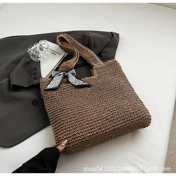 Large capacity straw woven tote bag women 2025 new Internet celebrity popular shoulder bag seaside beach straw bag хаки
Large capacity straw woven tote bag women 2025 new Internet celebrity popular shoulder bag seaside beach straw bag хаки