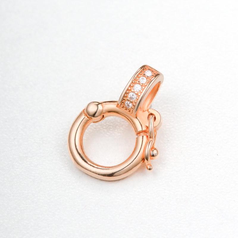 Застежка-подвеска из стерлингового серебра 925 пробы с бриллиантом и жадеитом, с двойной страховкой и защитой от падения, универсальный коннектор из 18-каратного золота Standard Size
Застежка-подвеска из стерлингового серебра 925 пробы с бриллиантом и жадеитом, с двойной страховкой и защитой от падения, универсальный коннектор из 18-каратного золота Standard Size