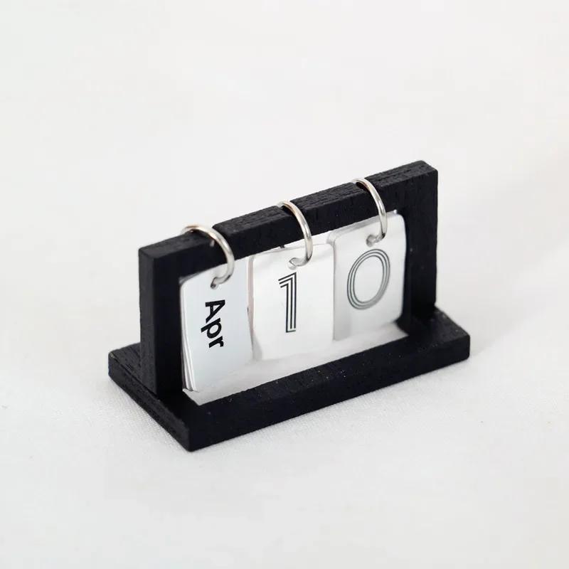 1PC dollhouse decoration props Simulation miniature calendar creative flip calendar dollhouse scene building model чёрный
1PC dollhouse decoration props Simulation miniature calendar creative flip calendar dollhouse scene building model чёрный