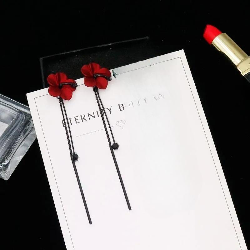 Korea Temperament Black Zircon Chain Long Tassels Retro Red Flower Stud Earrings for Women Trend Piercing Earrings Zircon Gifts червоний
Korea Temperament Black Zircon Chain Long Tassels Retro Red Flower Stud Earrings for Women Trend Piercing Earrings Zircon Gifts червоний