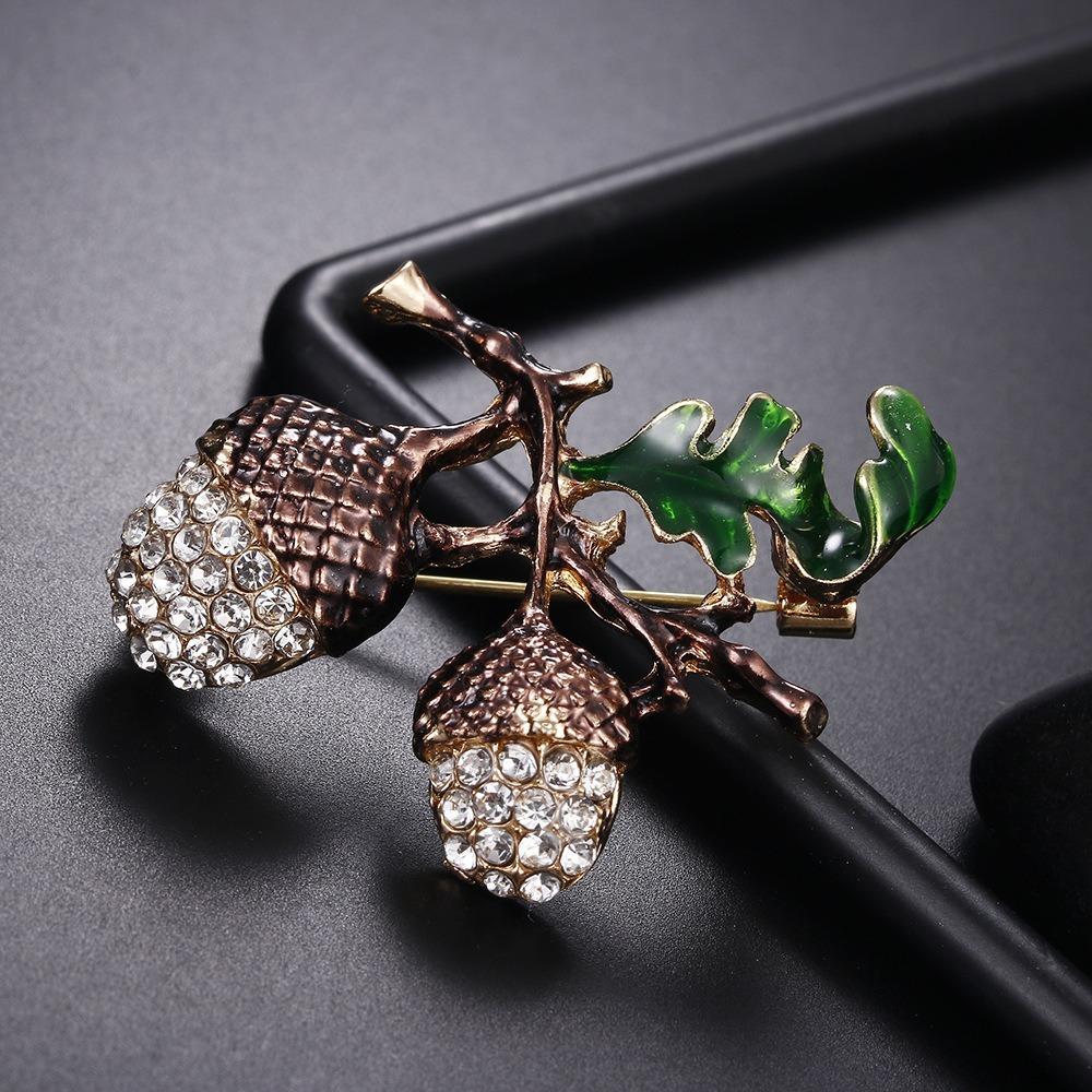 Creative For Women Luxury Suit Accessories Korean Style Brooch Rhinestone Pins Pinecone Brooch B
Creative For Women Luxury Suit Accessories Korean Style Brooch Rhinestone Pins Pinecone Brooch B