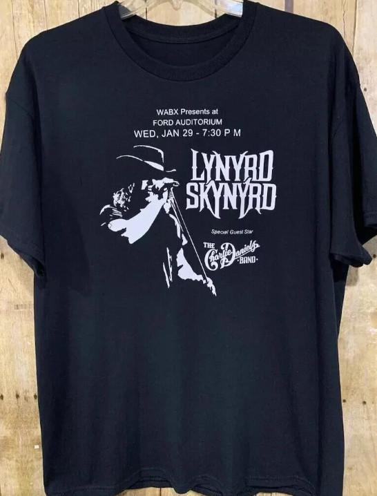 Vintage Lynyrd Skynyrd 1975 Detroit Concert Unisex Cotton T-shirt Size S-5XL Unisex T-Shirt XXXL
Vintage Lynyrd Skynyrd 1975 Detroit Concert Unisex Cotton T-shirt Size S-5XL Unisex T-Shirt XXXL
