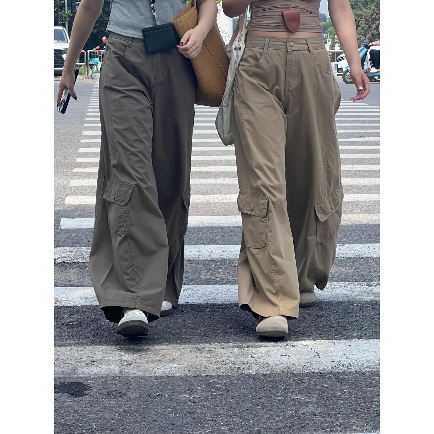 Plus Size Retro High Waist Slimming Straight Leg Wide Leg Jeans for Pear-Shaped Women - Autumn Collection 4XL
Plus Size Retro High Waist Slimming Straight Leg Wide Leg Jeans for Pear-Shaped Women - Autumn Collection 4XL
