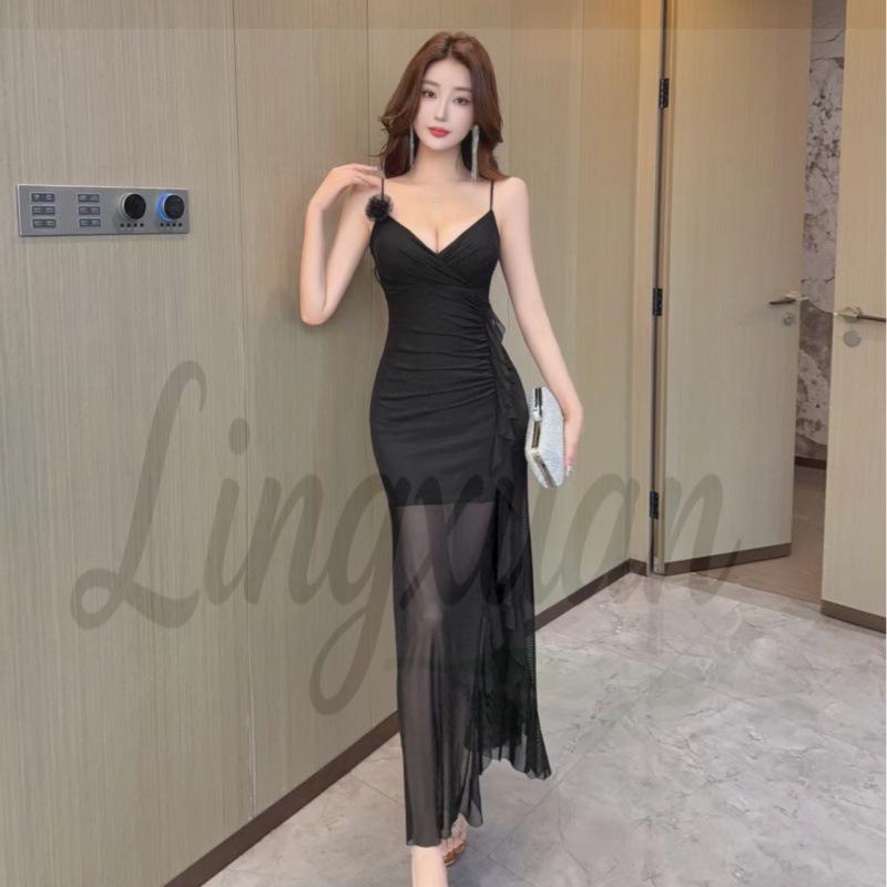 Elegant 3D Floral Mesh Slit Dress Medium чорний
Elegant 3D Floral Mesh Slit Dress Medium чорний