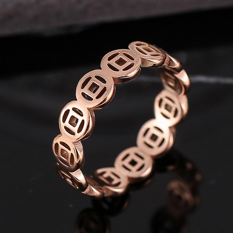 Women s European & American Titanium Steel Antique Copper Coin Hollow Midi Ring - Creative Simple Rose Gold Finger Jewelry US Size 6
Women s European & American Titanium Steel Antique Copper Coin Hollow Midi Ring - Creative Simple Rose Gold Finger Jewelry US Size 6