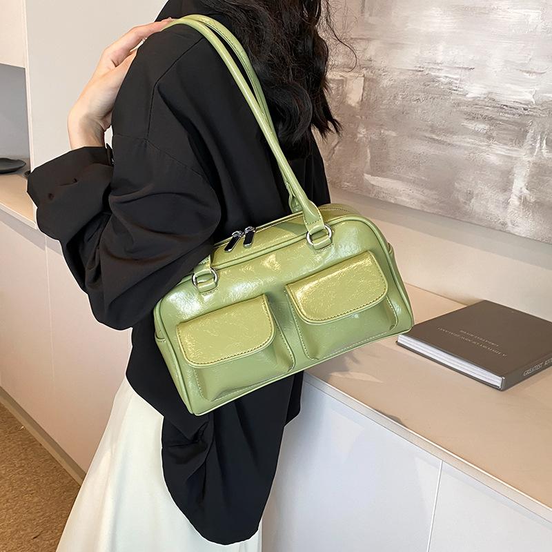 Premium sense niche bag women s 2025 new summer versatile large-capacity shoulder underarm small square bag
Premium sense niche bag women s 2025 new summer versatile large-capacity shoulder underarm small square bag