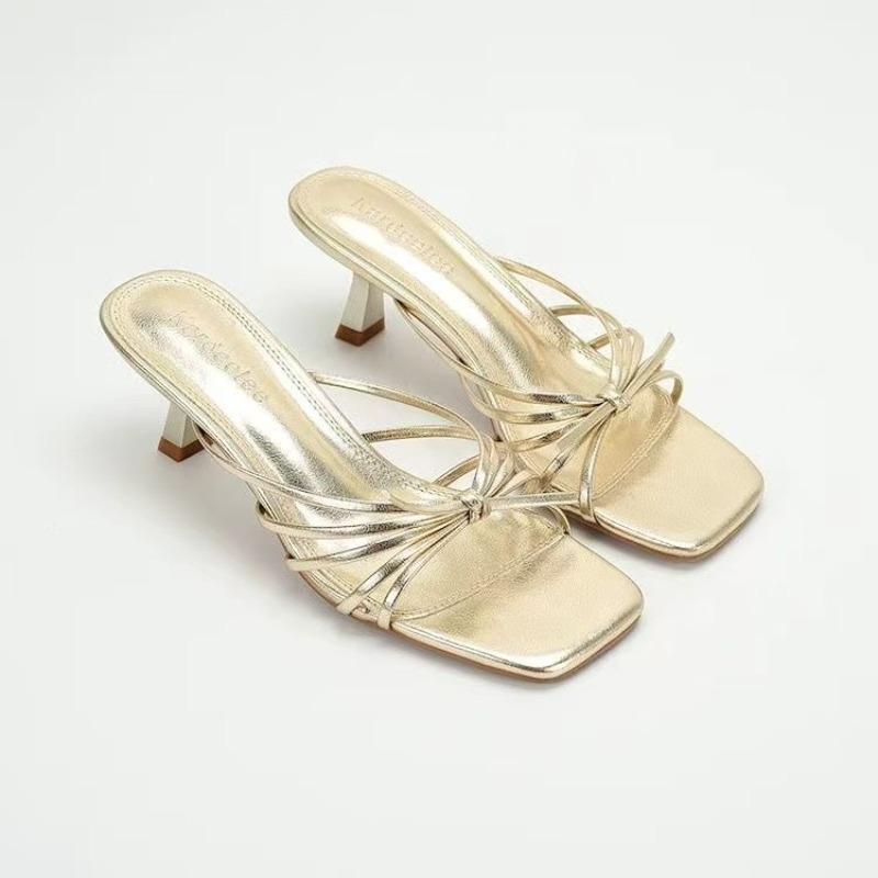 Модные новые женские босоножки на высоком каблуке винного цвета с квадратным носком и декором в виде бабочки, летние уличные шлепанцы, женская обувь на тонком каблуке для вечеринок и свадеб 35 золотой
Модные новые женские босоножки на высоком каблуке винного цвета с квадратным носком и декором в виде бабочки, летние уличные шлепанцы, женская обувь на тонком каблуке для вечеринок и свадеб 35 золотой