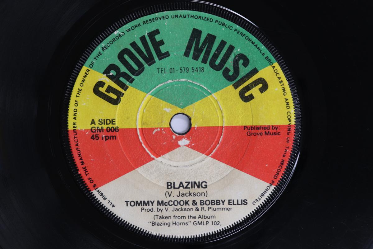 7inch Record TOMMY MCCOOK BOBBY ELLIS Blazing No Water GM006 GROVE MUSIC 1977 UK Reggae Ska Dub Used
7inch Record TOMMY MCCOOK BOBBY ELLIS Blazing No Water GM006 GROVE MUSIC 1977 UK Reggae Ska Dub Used
