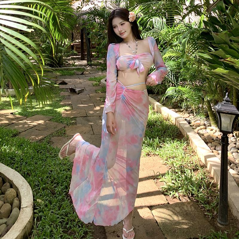 Korean Dongdaemun Four-Piece Bikini Set: Trendy Fairy Style Swimsuit for Slimming and Hot Springs. M
Korean Dongdaemun Four-Piece Bikini Set: Trendy Fairy Style Swimsuit for Slimming and Hot Springs. M