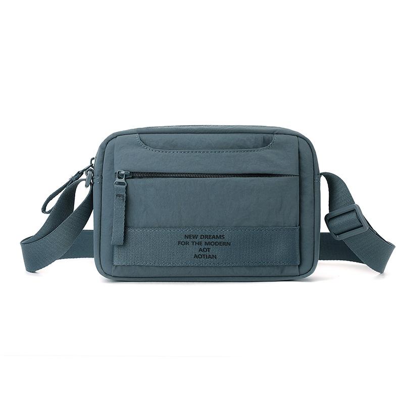 Men s Shoulder Bag Multi-compartment Small Square Bag синій
Men s Shoulder Bag Multi-compartment Small Square Bag синій