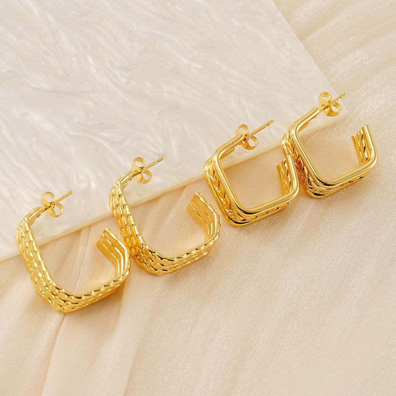 18K Gold Wheat Ear Stainless Steel Rope Earrings for Women: European & American Fashion, Versatile Niche Design 18K
18K Gold Wheat Ear Stainless Steel Rope Earrings for Women: European & American Fashion, Versatile Niche Design 18K