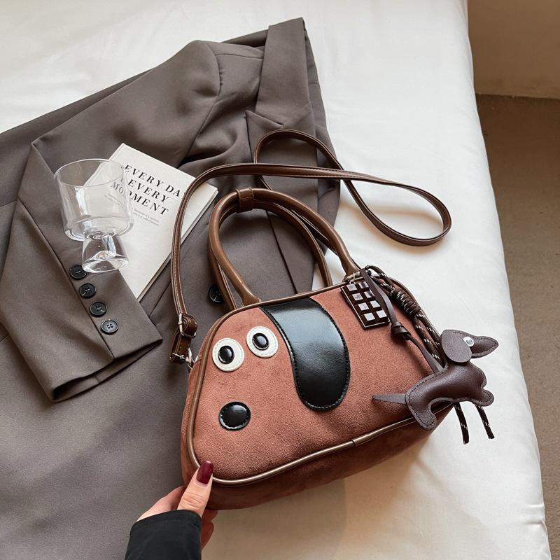 Ретро модна сумка під пахву жіноча осінь і зима нова модна і мила сумка через плече 2024 ніша проста повсякденна маленька квадратна сумка without pendant
Ретро модна сумка під пахву жіноча осінь і зима нова модна і мила сумка через плече 2024 ніша проста повсякденна маленька квадратна сумка without pendant