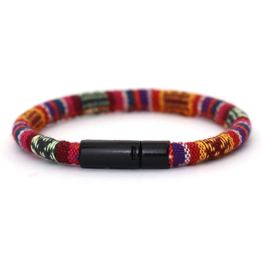 Двусторонняя вышивка ручной веревки сплав магнитная застежка этнический стиль хлопок лен браслет мужчины женщины дружба Braslet 20.5cm/8.07inch темно-красного
Двусторонняя вышивка ручной веревки сплав магнитная застежка этнический стиль хлопок лен браслет мужчины женщины дружба Braslet 20.5cm/8.07inch темно-красного