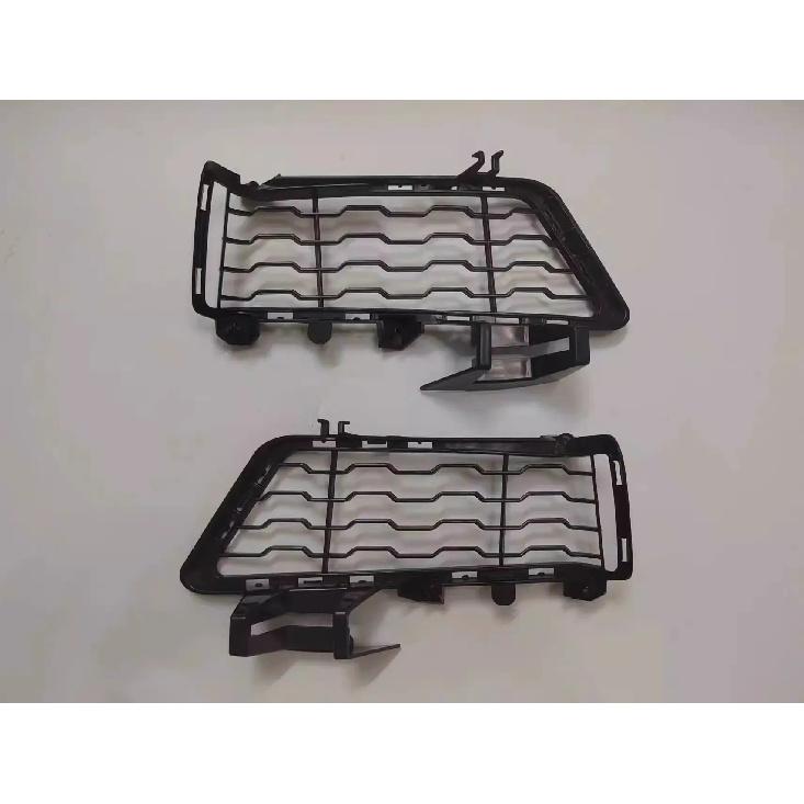 Front bumper fog light mesh grille frame for BMW 3 series F30 F31 F35 13-19 modified to MT style frame 1
Front bumper fog light mesh grille frame for BMW 3 series F30 F31 F35 13-19 modified to MT style frame 1