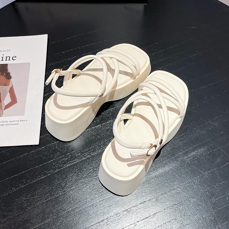 Римские сандалии женские 2025 новые летние носить с юбками, сандалии, маффины, толстая подошва, крутые шлепанцы, мягкая подошва не устают 40