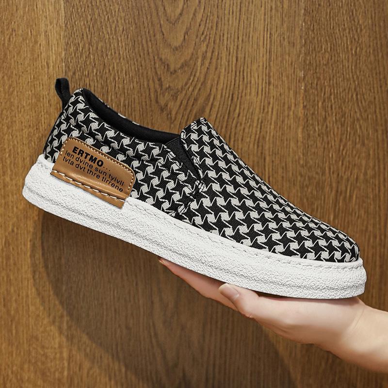 Старые пекинские тканевые туфли мужские 2024 новые летние дышащие клетчатые парусиновые туфли с одной педалью высококачественные низкие туфли для сноуборда 44 чёрный
Старые пекинские тканевые туфли мужские 2024 новые летние дышащие клетчатые парусиновые туфли с одной педалью высококачественные низкие туфли для сноуборда 44 чёрный