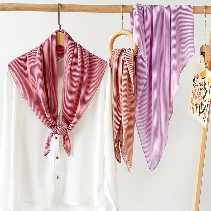 Middle Eastern Headscarf Big Square Scarf Solid Color Scarf for Women Imitation Silk Pearl Snow-woman
Middle Eastern Headscarf Big Square Scarf Solid Color Scarf for Women Imitation Silk Pearl Snow-woman