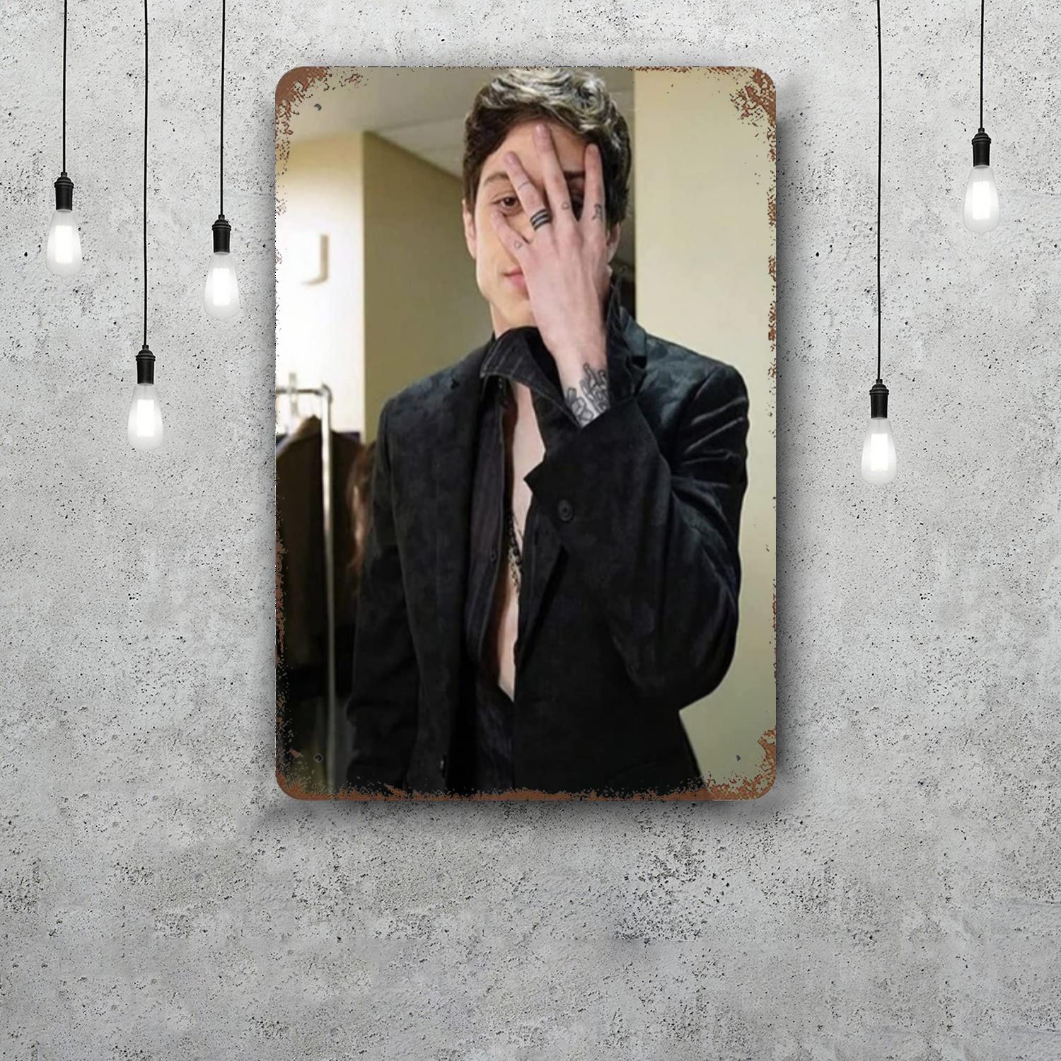 pete davidson Retro Vintage Tin Sign Poster Decorative Plaque Metal Plate Wall Decor 20x30cm(7.8x11.8inch)
pete davidson Retro Vintage Tin Sign Poster Decorative Plaque Metal Plate Wall Decor 20x30cm(7.8x11.8inch)