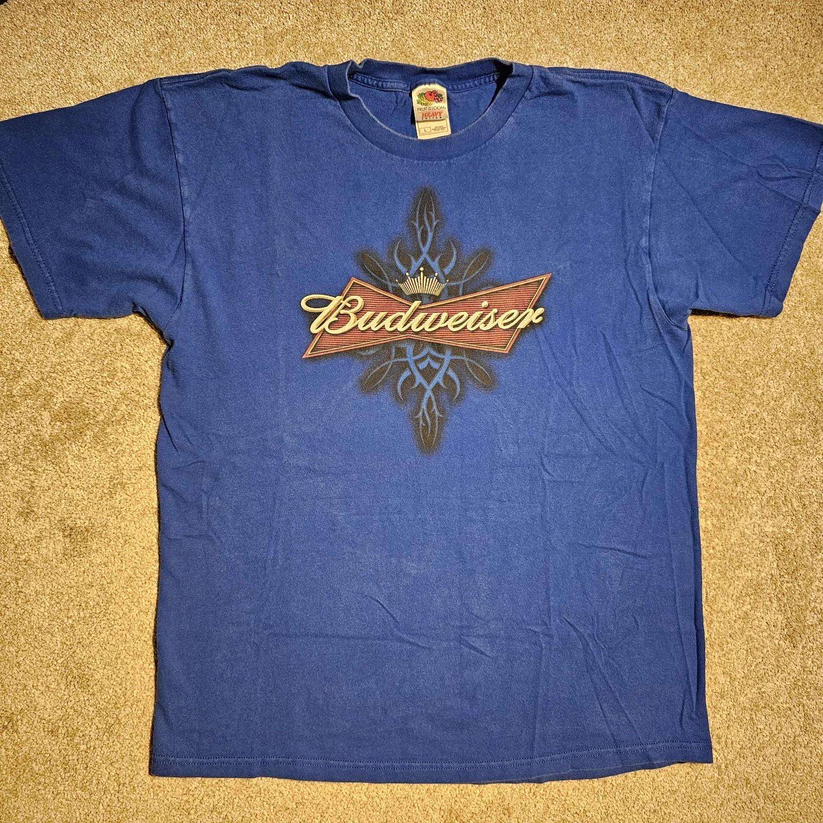 Винтаж Y2K Budweiser Племенной Логотип Синий Размер L Графическая Футболка Sleeze Grunge Пиво 4XL
Винтаж Y2K Budweiser Племенной Логотип Синий Размер L Графическая Футболка Sleeze Grunge Пиво 4XL