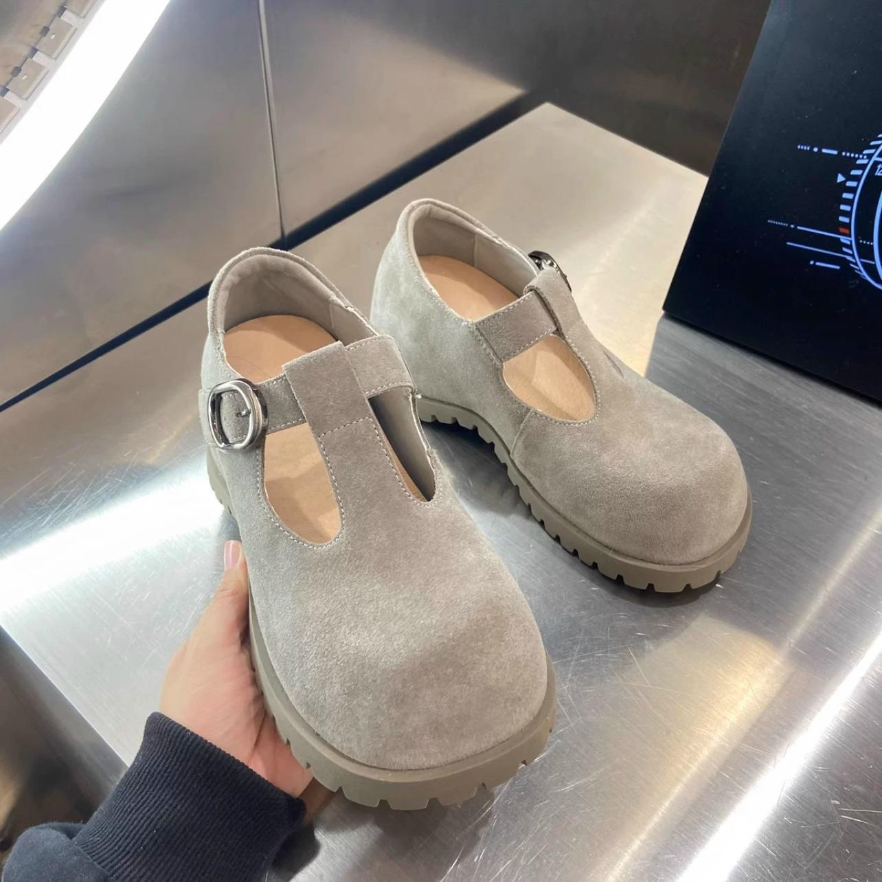 2025 новые ретро туфли Мэри Джейн из кожи с неглубоким вырезом для повседневной носки, женские универсальные удобные туфли на мягкой подошве с ремешком на одной пряжке 35 абрикосовый
2025 новые ретро туфли Мэри Джейн из кожи с неглубоким вырезом для повседневной носки, женские универсальные удобные туфли на мягкой подошве с ремешком на одной пряжке 35 абрикосовый