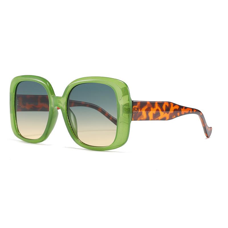 Latest Square Sunglasses for Women Classic Vintage Designer Fashion Sun Eyeglasses Green Leopard Shades UV400 Luxurious Brand Female Oculus as picture
Latest Square Sunglasses for Women Classic Vintage Designer Fashion Sun Eyeglasses Green Leopard Shades UV400 Luxurious Brand Female Oculus as picture