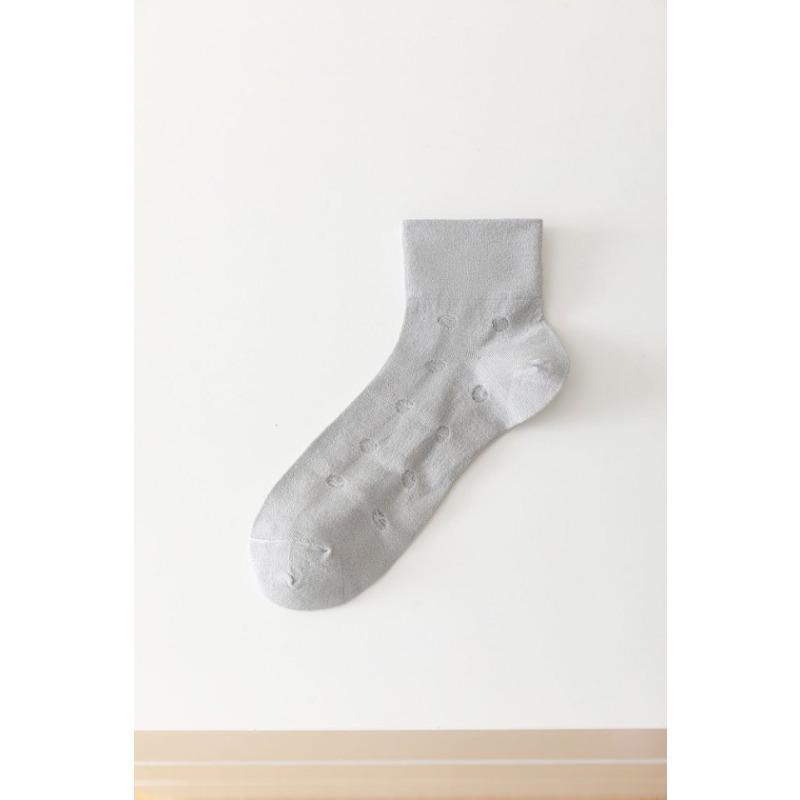 Women s Summer Thin Mesh Sweat-absorbing Breathable Air Conditioning Tube Socks 1 pair сірий колір
Women s Summer Thin Mesh Sweat-absorbing Breathable Air Conditioning Tube Socks 1 pair сірий колір