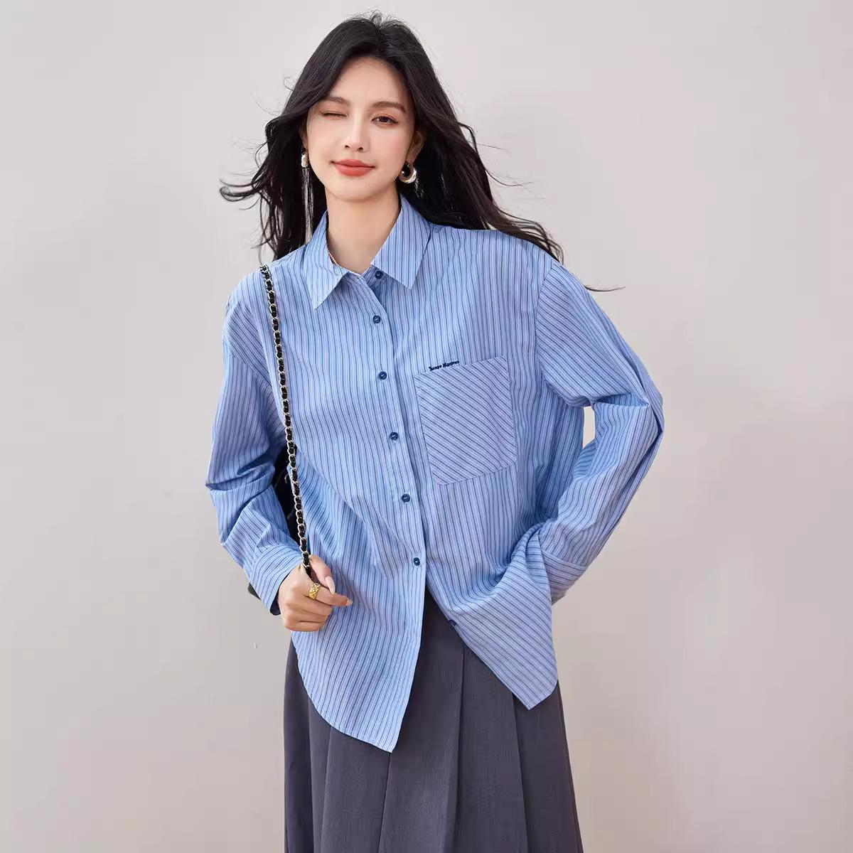 2026 Spring and Autumn New Korean Style Jacquard Striped Shirt for Women, Mid-Length, Loose, Slimming, Elegant, Long-Sleeved Top, Trendy S синий
2026 Spring and Autumn New Korean Style Jacquard Striped Shirt for Women, Mid-Length, Loose, Slimming, Elegant, Long-Sleeved Top, Trendy S синий