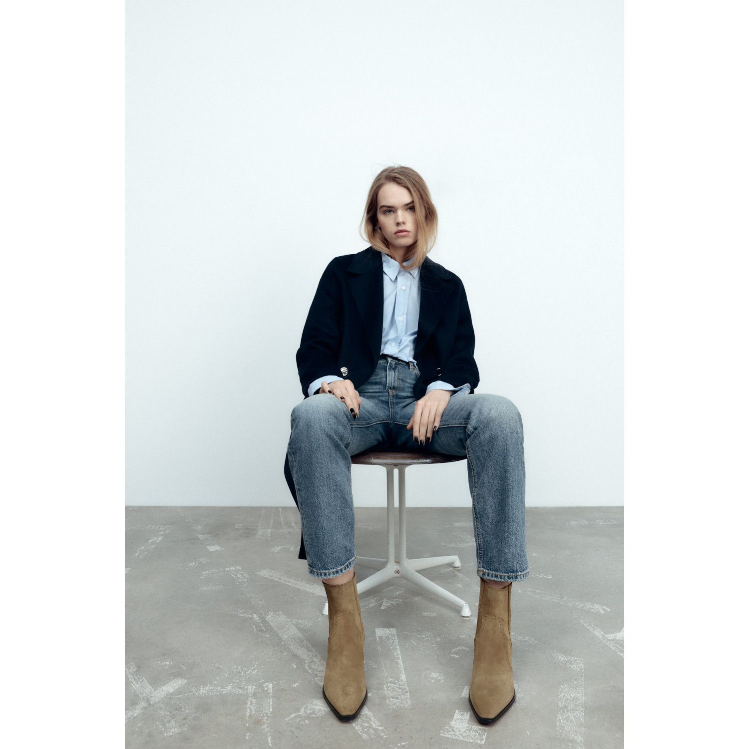 SPLIT SUEDE COWBOY ANKLE BOOTS
SPLIT SUEDE COWBOY ANKLE BOOTS