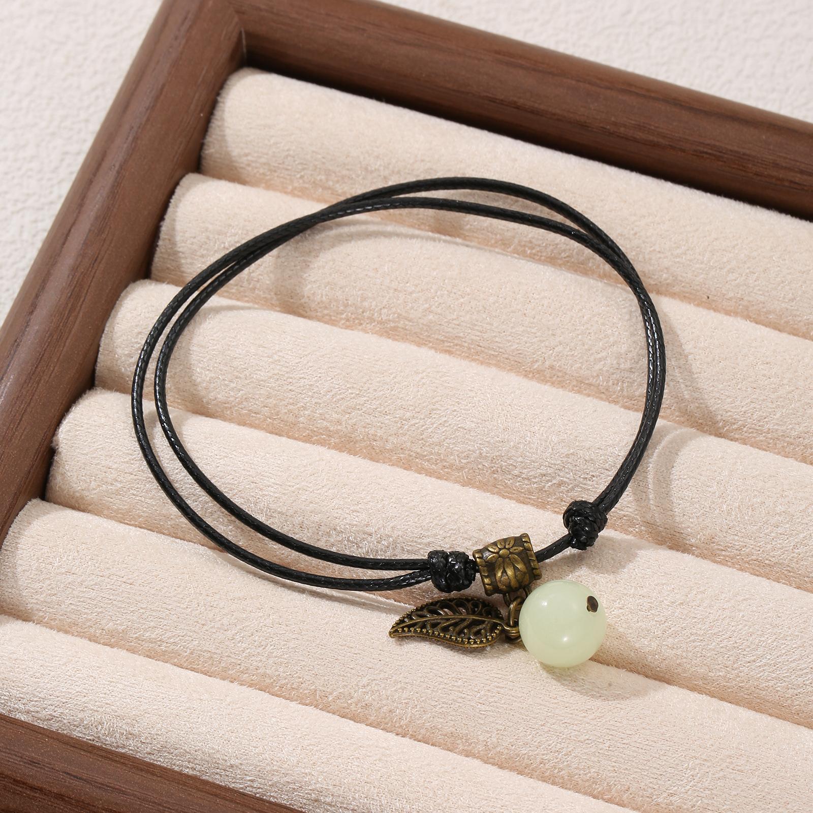 Multicolor Luminous Bead Braided Leather Bracelet Set for Women Bohemian Jewelry Gift 16cm
Multicolor Luminous Bead Braided Leather Bracelet Set for Women Bohemian Jewelry Gift 16cm