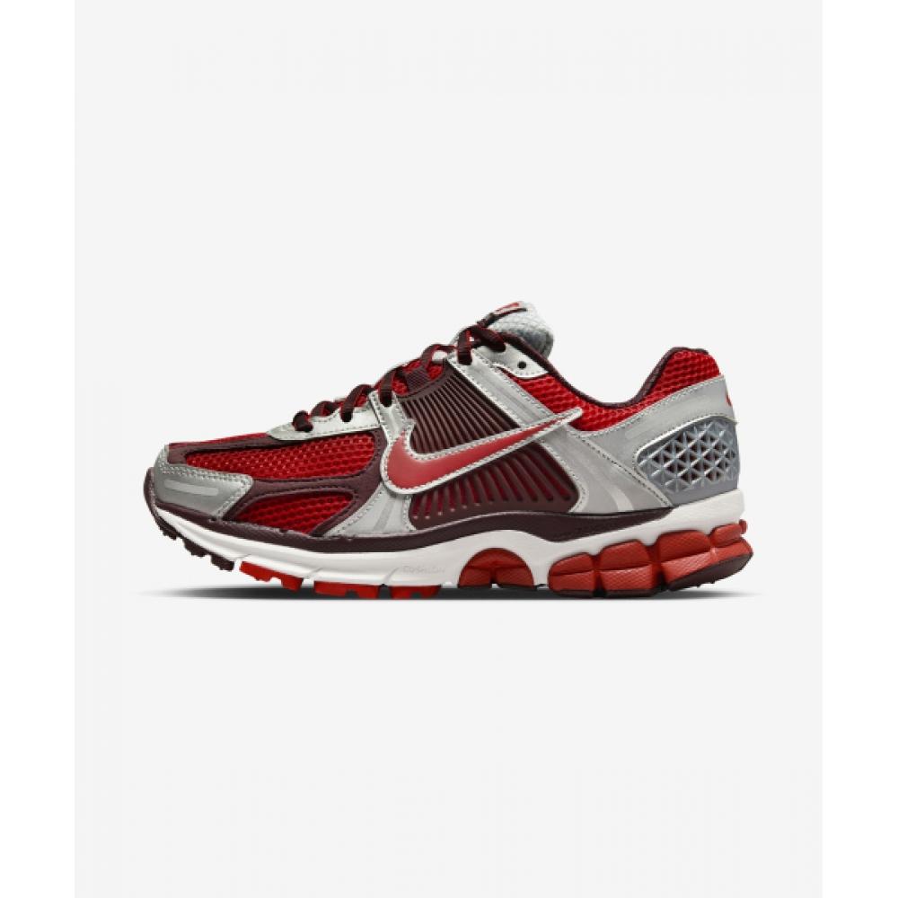 Nike Bomero 5 W Mystic Red Metallic Platinum Reflect Silver Mystic Red Fn7778 600 265
Nike Bomero 5 W Mystic Red Metallic Platinum Reflect Silver Mystic Red Fn7778 600 265