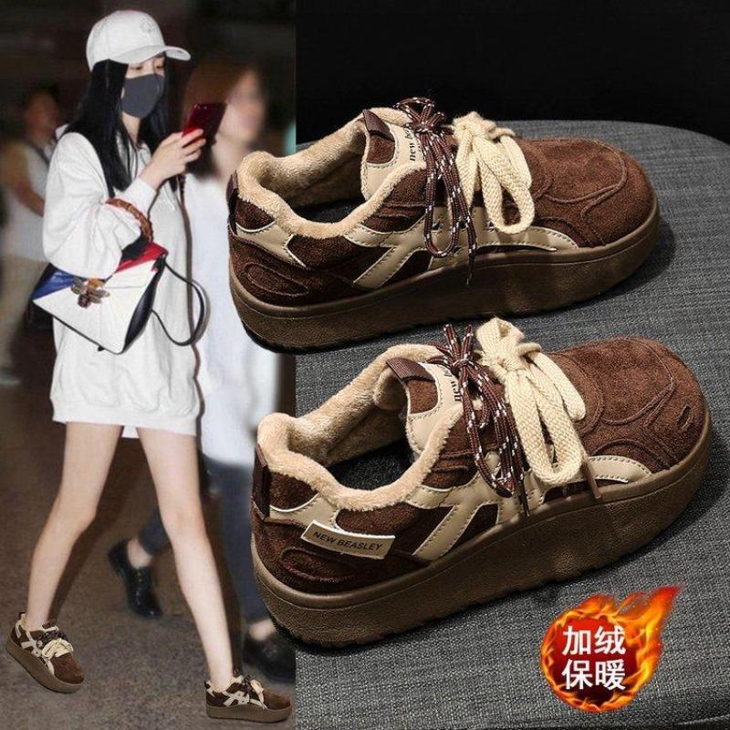Versatile sports board shoes retro women s new winter velvet warm lace-up casual shoes 40 коричневий
Versatile sports board shoes retro women s new winter velvet warm lace-up casual shoes 40 коричневий