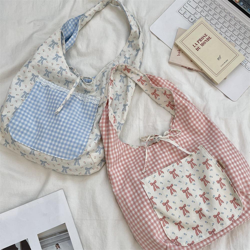 5591 floral plaid tether bow shoulder bag spring and summer leisure travel large capacity tote bag
5591 floral plaid tether bow shoulder bag spring and summer leisure travel large capacity tote bag