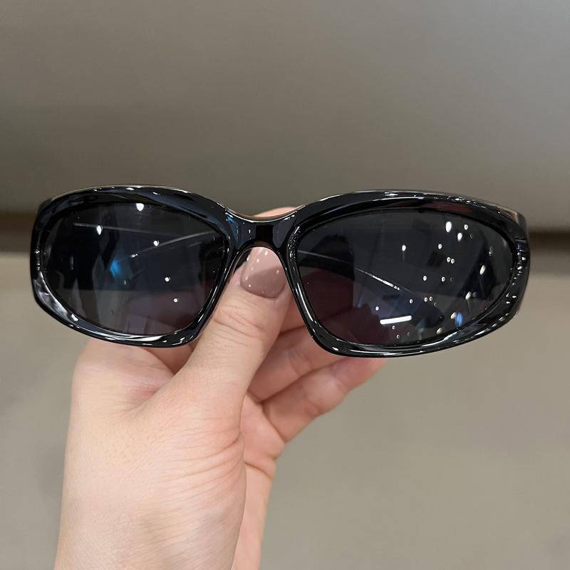 Childrens Sunglasses Uv Protection For Boys Girls Sun Glasses Future Technology Punk Glasses Sunscreen Sunglasses
Childrens Sunglasses Uv Protection For Boys Girls Sun Glasses Future Technology Punk Glasses Sunscreen Sunglasses