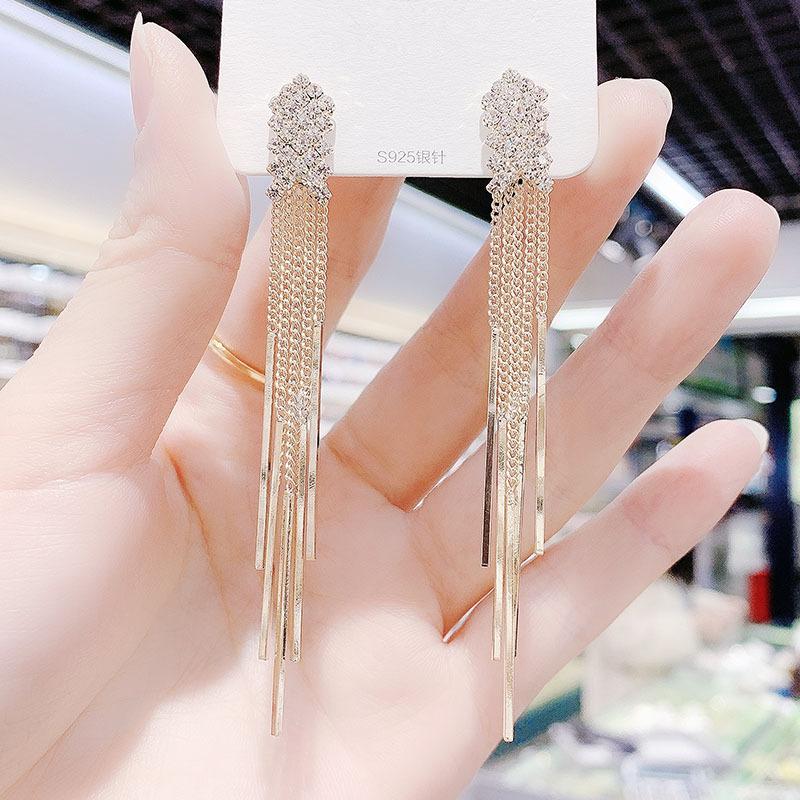 New Trendy Fish Bone Tassel Earrings with Korean Temperament, Long and Fashionable, Versatile, Internet Famous Earrings for Women золотой
New Trendy Fish Bone Tassel Earrings with Korean Temperament, Long and Fashionable, Versatile, Internet Famous Earrings for Women золотой