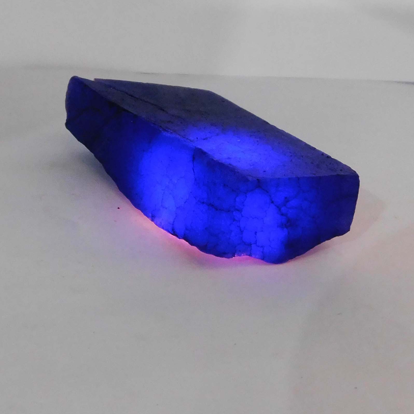 CERTIFIED Natural Blue SAPPHIRE Uncut Rough 365 Ct Raw Loose Gemstone For Gift 58.9 mm approx. синій
CERTIFIED Natural Blue SAPPHIRE Uncut Rough 365 Ct Raw Loose Gemstone For Gift 58.9 mm approx. синій