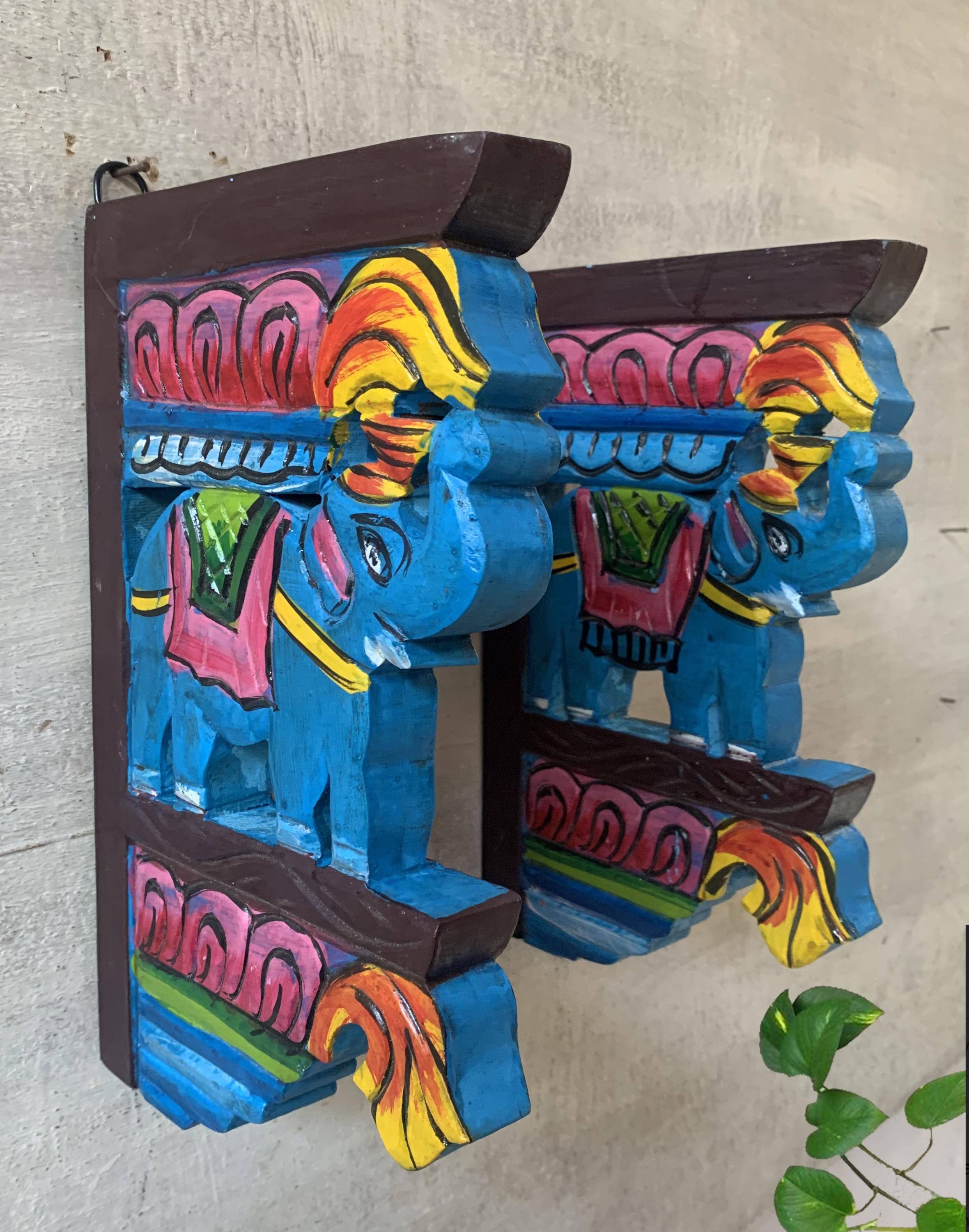 Резной деревянный слон на стену: Панель индийского народного искусства 18” X 9” X 24” (l x w x h) разноцветный
Резной деревянный слон на стену: Панель индийского народного искусства 18” X 9” X 24” (l x w x h) разноцветный