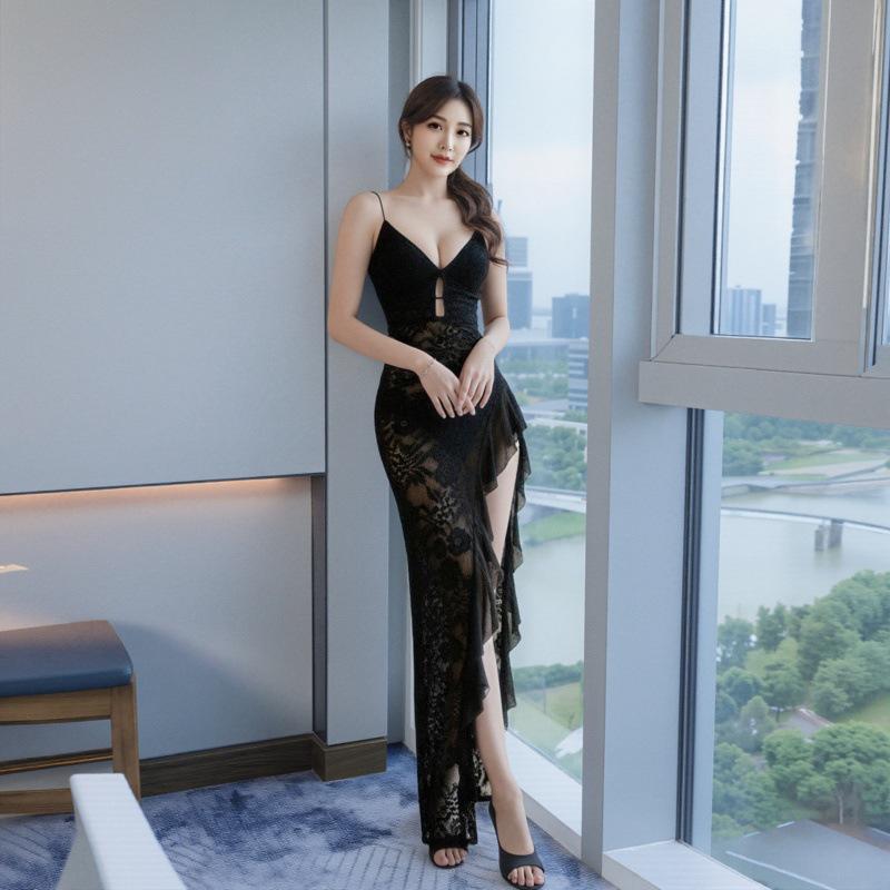 Luxury Evening Gown for Nightclub, Pageants, and Spa Professionals Medium чёрный
Luxury Evening Gown for Nightclub, Pageants, and Spa Professionals Medium чёрный