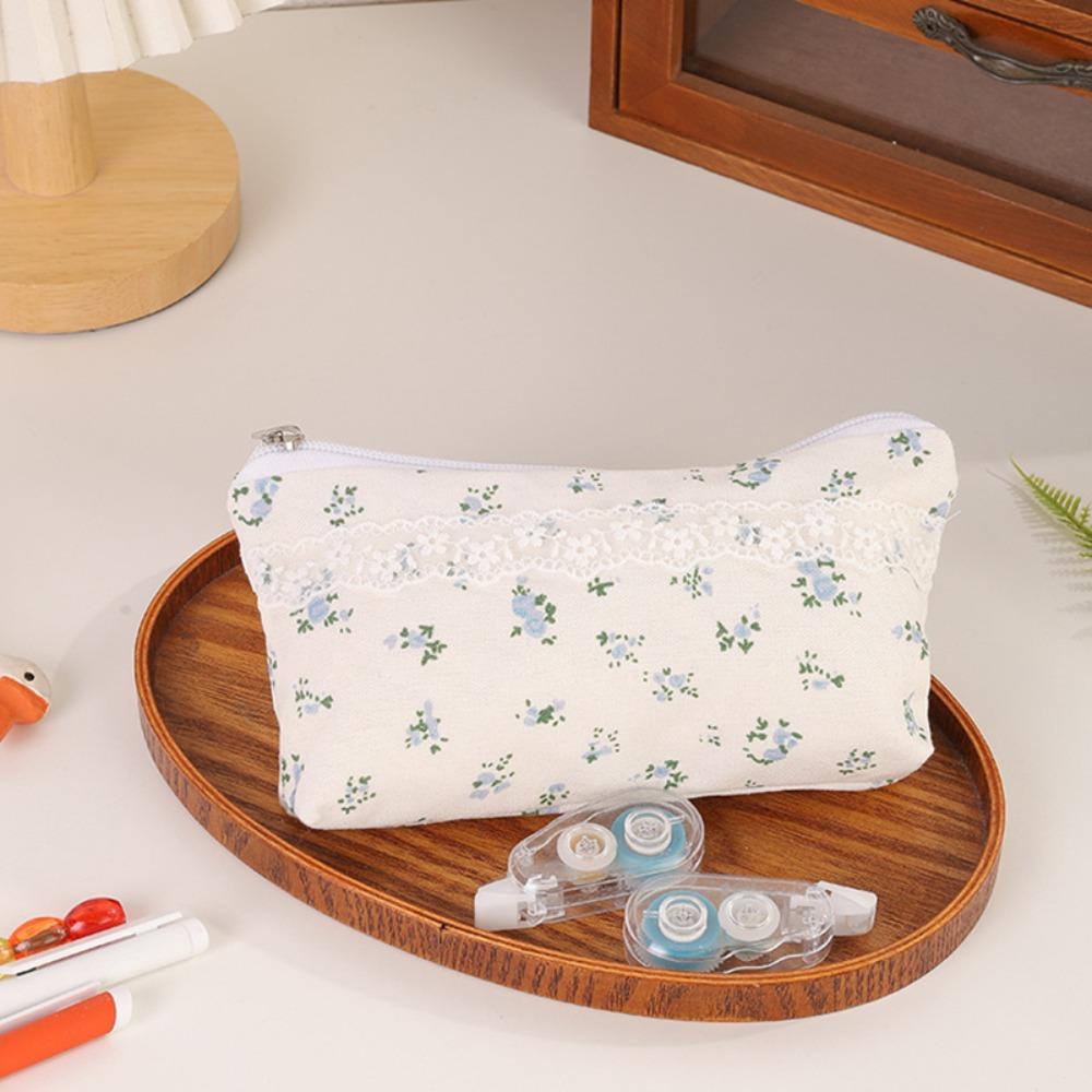 Cute Floral Print Pen Bag Large Capacity Multifunctional Pencil Case Stationery Bag School Office
Cute Floral Print Pen Bag Large Capacity Multifunctional Pencil Case Stationery Bag School Office