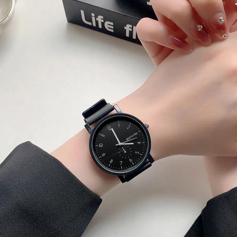 Quartz Watches For Civil Servants And Students For The College Entrance Examination Are Niche, Simple Male And Female Couples, Ordinary Pointer Type
Quartz Watches For Civil Servants And Students For The College Entrance Examination Are Niche, Simple Male And Female Couples, Ordinary Pointer Type