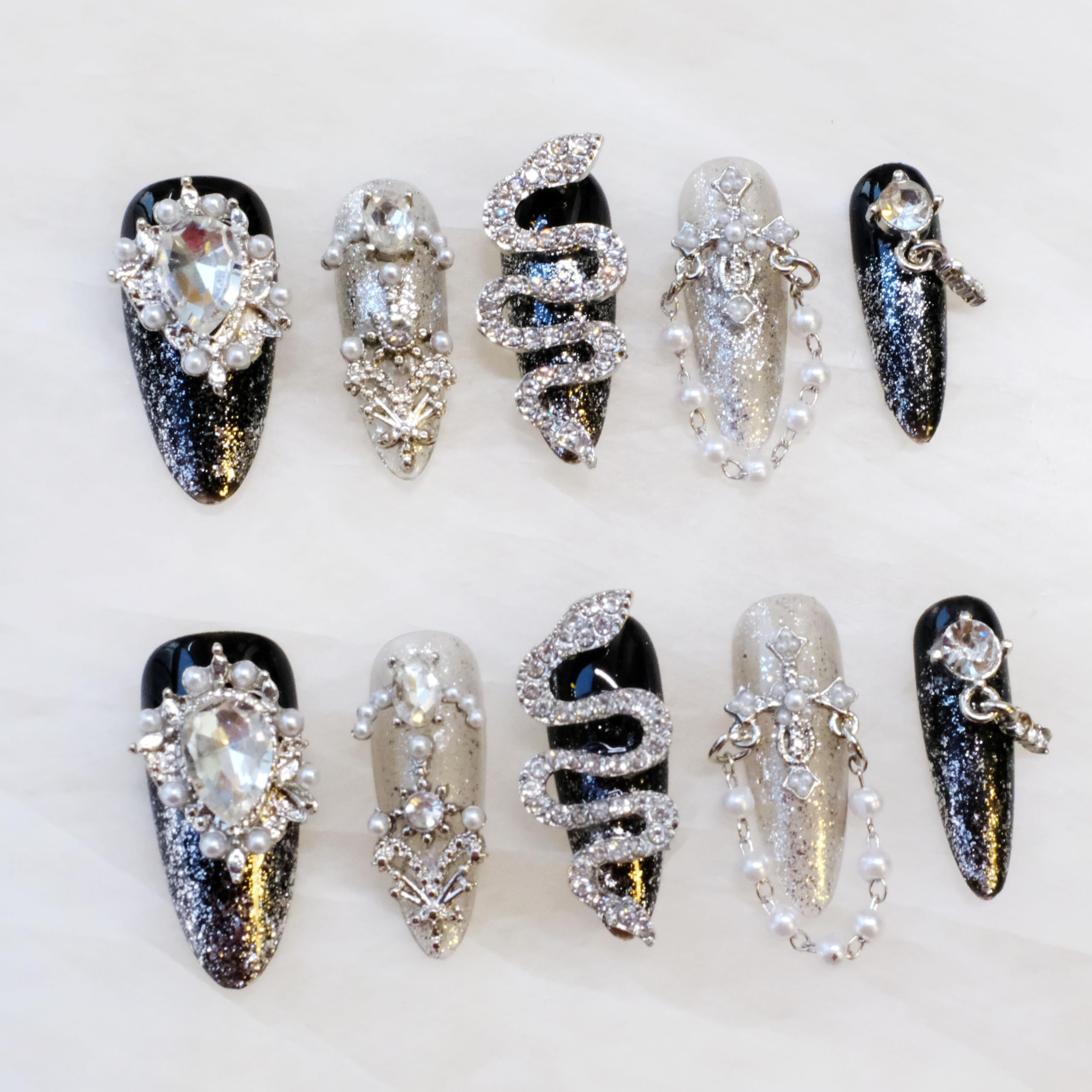 Luxury false nail black silver 10 pieces set, & glitter, rhinestone/pearl/snake design, (S, LS)
Luxury false nail black silver 10 pieces set, & glitter, rhinestone/pearl/snake design, (S, LS)