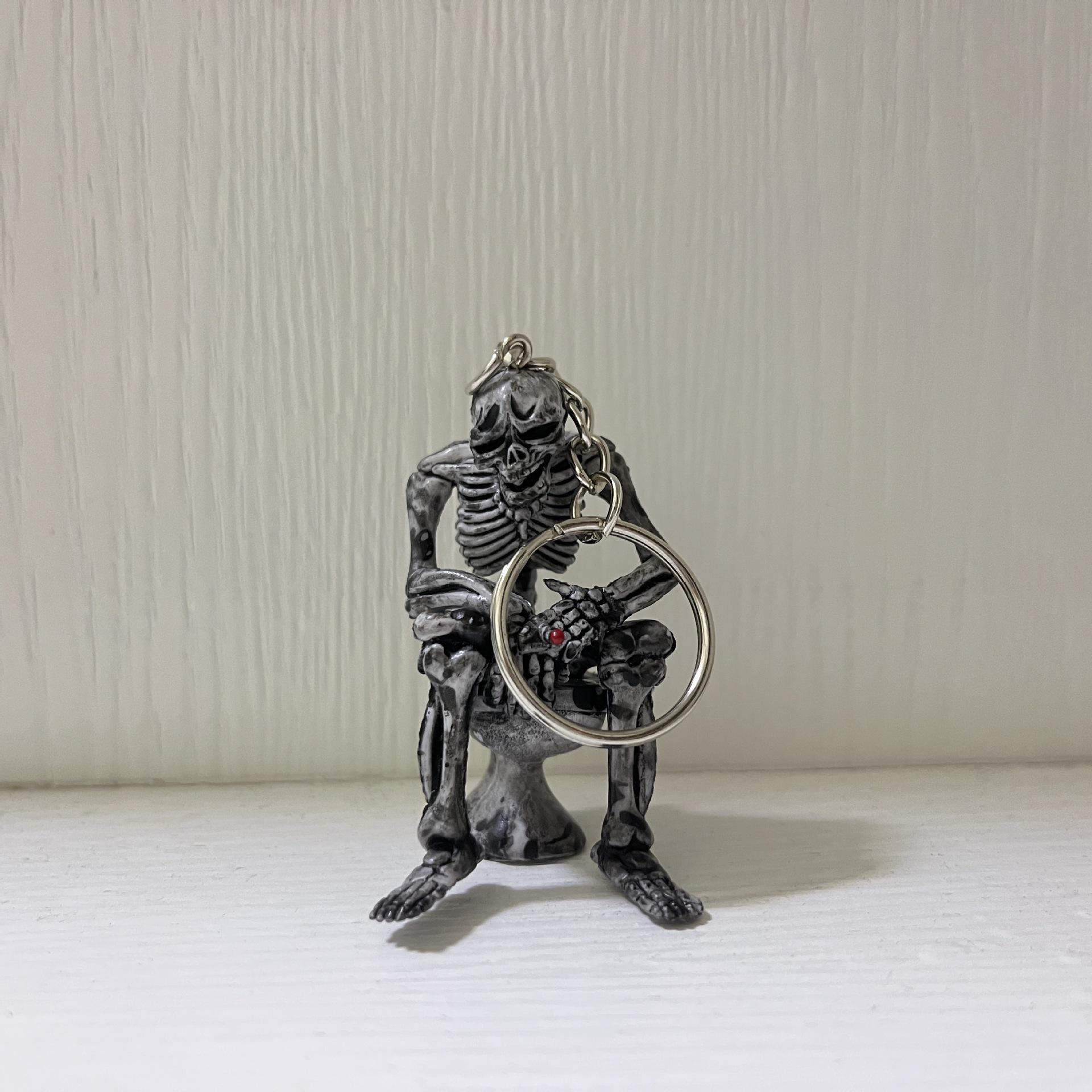 Популярный брелок-подвеска в виде черепа - брелок для ключей в виде привидения в туалете на Хэллоуин 7cm
Популярный брелок-подвеска в виде черепа - брелок для ключей в виде привидения в туалете на Хэллоуин 7cm
