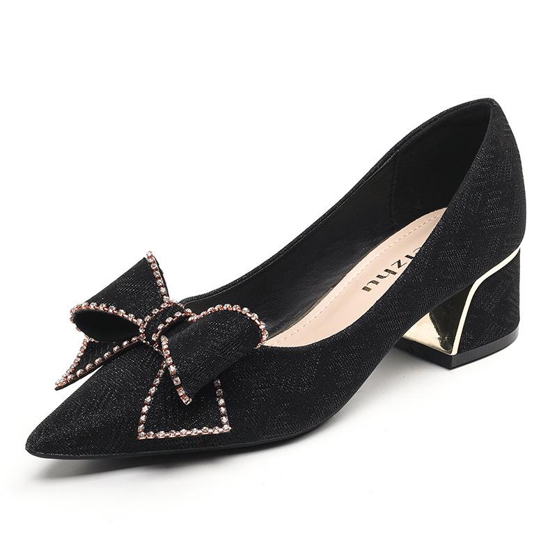 Size35-43 Women Pointed Toe Pumps Bowknot Decoration Wedding Girl Party Shoes Soft Soles Slip on Loafers Office Lady Shoes 35 чёрный
Size35-43 Women Pointed Toe Pumps Bowknot Decoration Wedding Girl Party Shoes Soft Soles Slip on Loafers Office Lady Shoes 35 чёрный