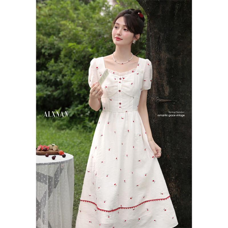 Elegant French Apricot Square Neck A-Line Midi Dress S
Elegant French Apricot Square Neck A-Line Midi Dress S