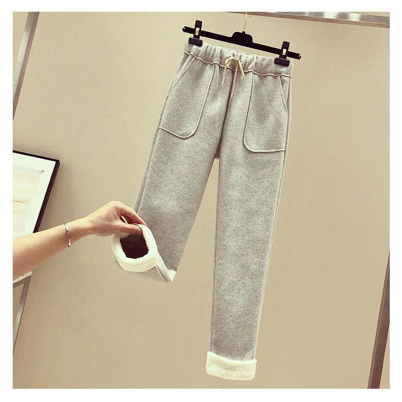 Жіночий Модний Зимовий Комплект-Трійка з Овечої Вовни: Флісове пальто, светр та повсякденні штани M
Жіночий Модний Зимовий Комплект-Трійка з Овечої Вовни: Флісове пальто, светр та повсякденні штани M