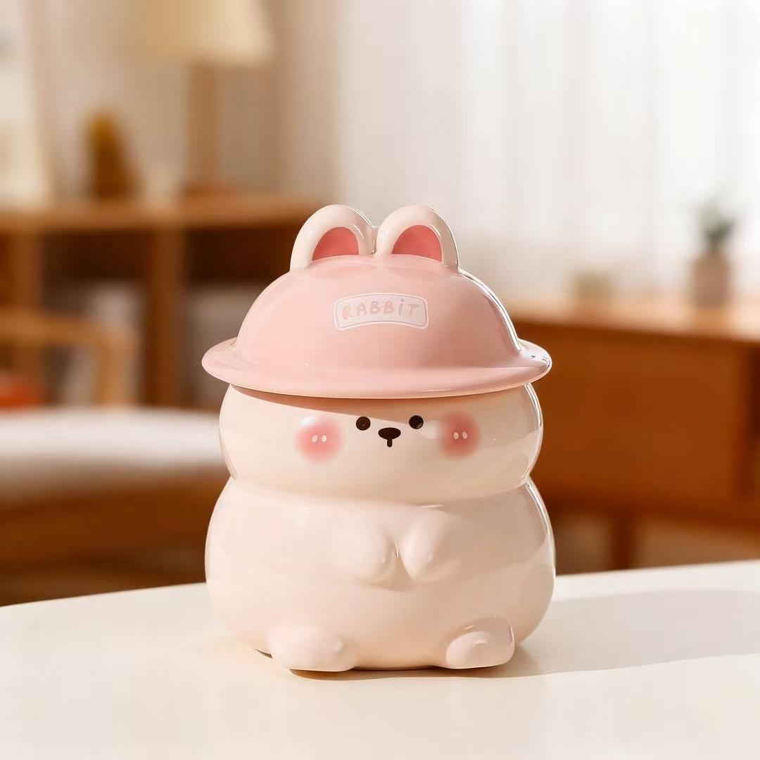 New product cute cartoon rabbit shape with lid rabbit dust mug couple water cup home office ceramic cup ≈380ml
New product cute cartoon rabbit shape with lid rabbit dust mug couple water cup home office ceramic cup ≈380ml