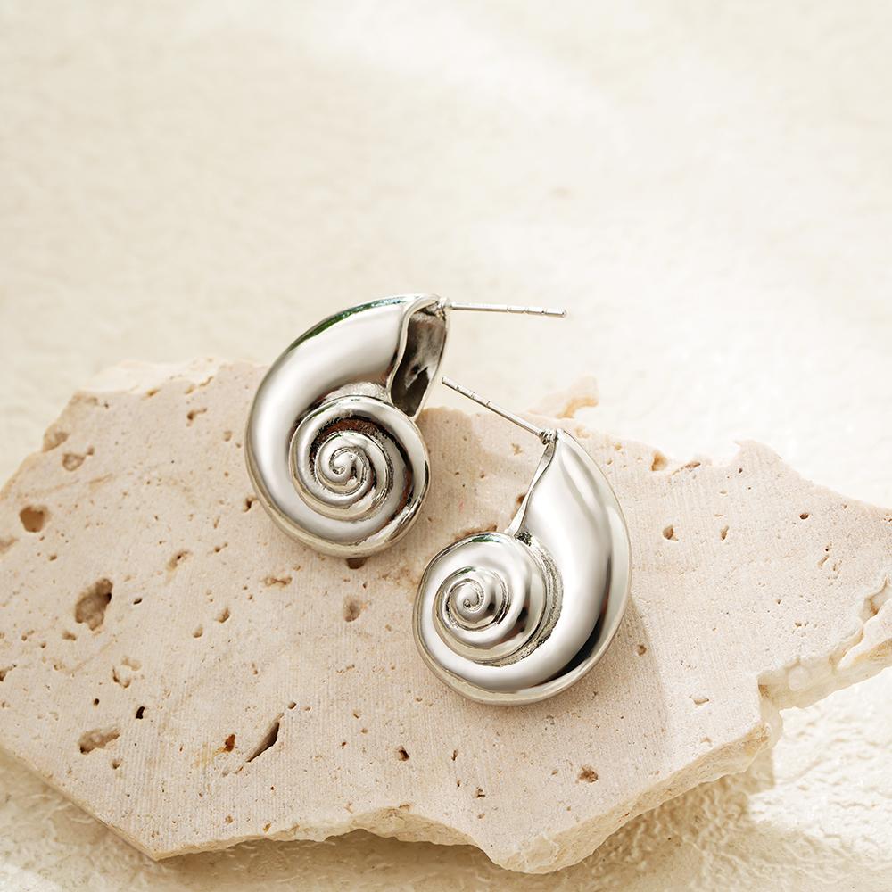 New Copper Color Conch Earrings for Women Creative Snail Shell Ear Studs Statement Holiday Beach Zircon Gifts
New Copper Color Conch Earrings for Women Creative Snail Shell Ear Studs Statement Holiday Beach Zircon Gifts